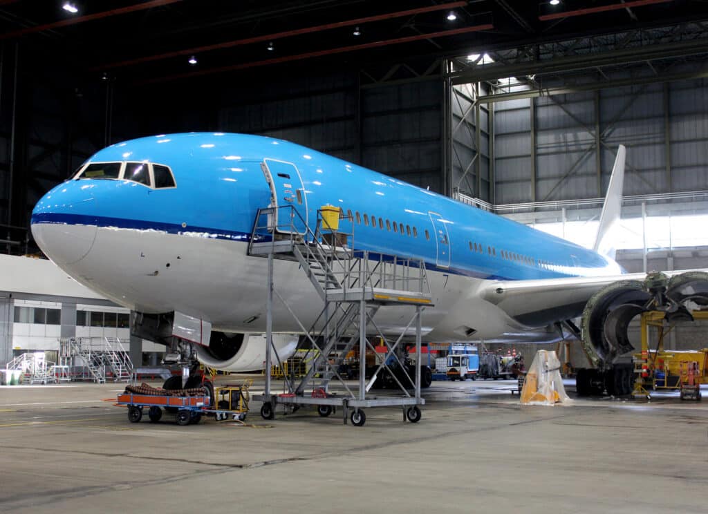 KLM Aircraft, plane, hangar
